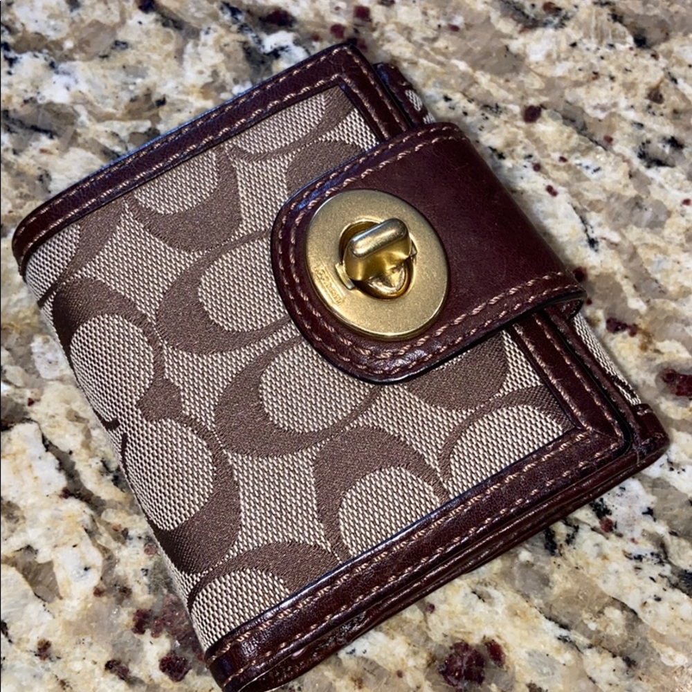 Coach wallet